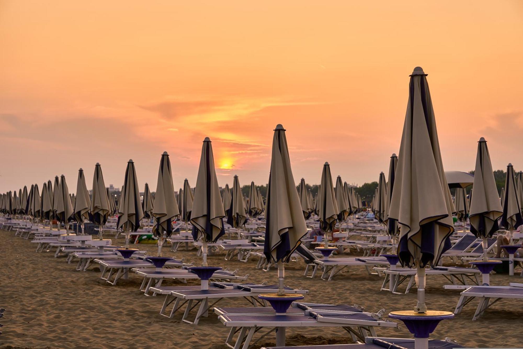 Enjoy The Sea View Of Our Modern Flat - Beahost Appartamento Bibione